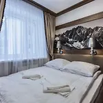 Helena, Odkryj-zakopane * Zakopane